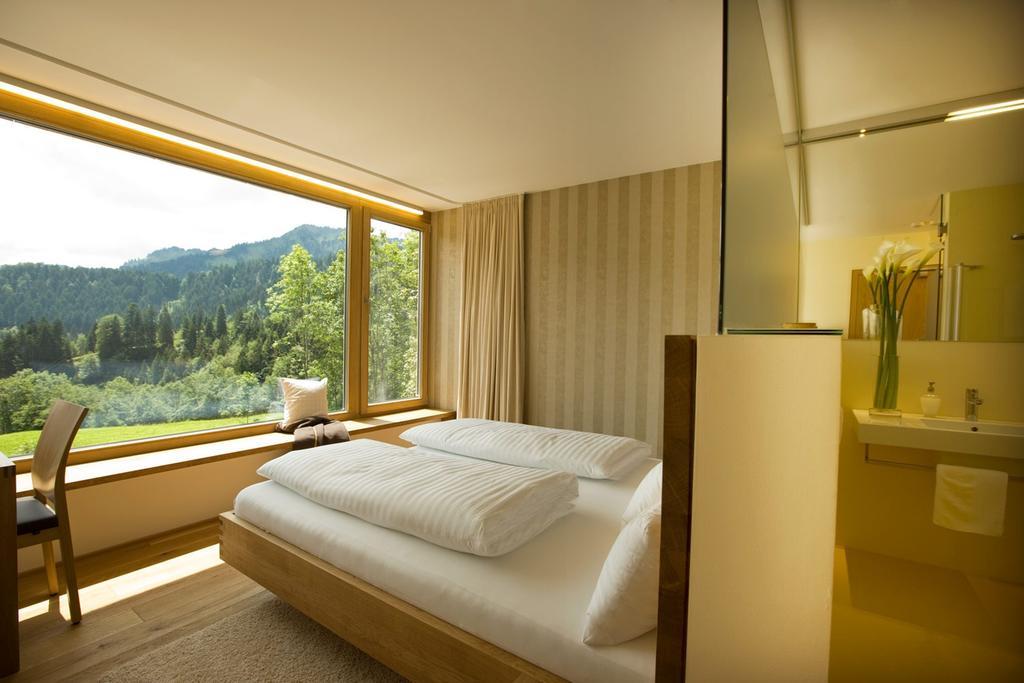 Hotel Alpenrose Ebnit 多恩比恩 客房 照片